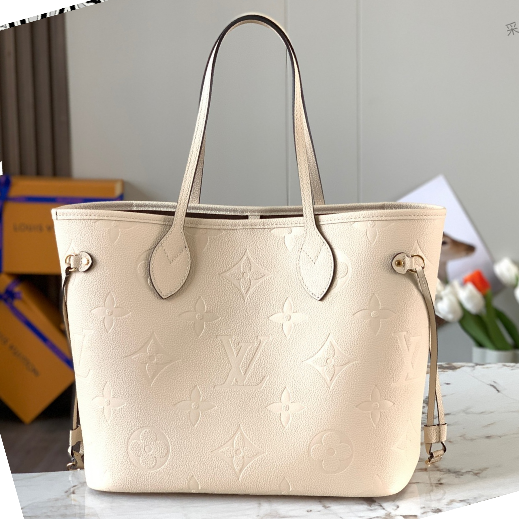 Louis Vuitton Neverfull Full Leather Embossed Medium Handbag