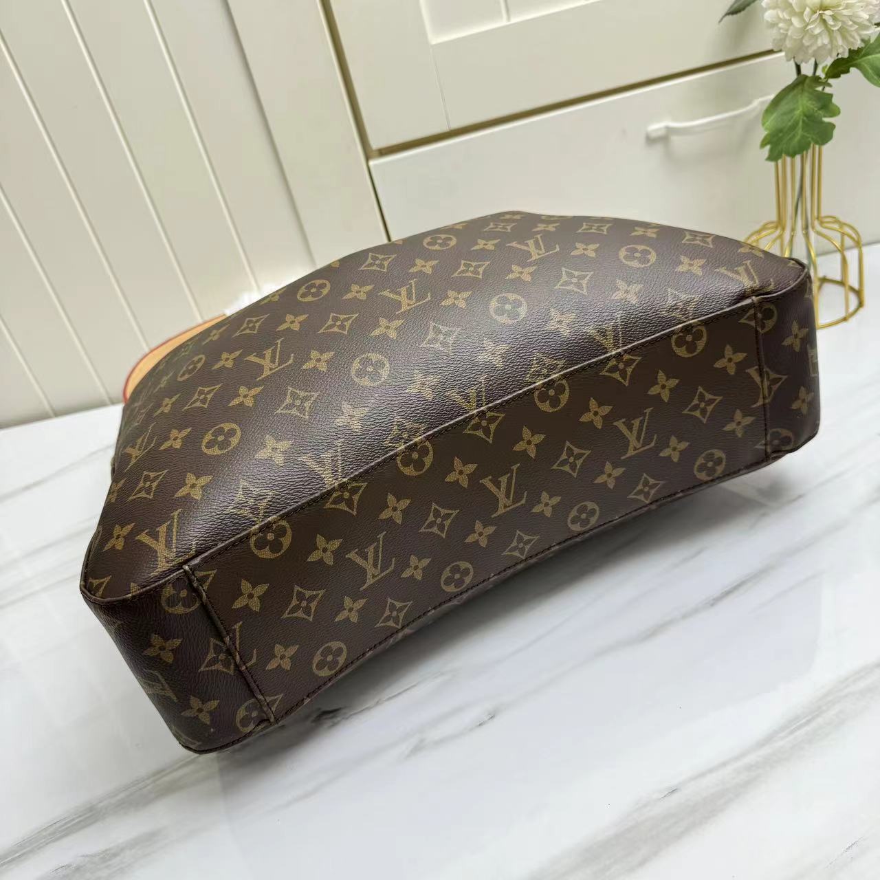 Louis Vuitton LV CarryAll Bag V2 - Bag