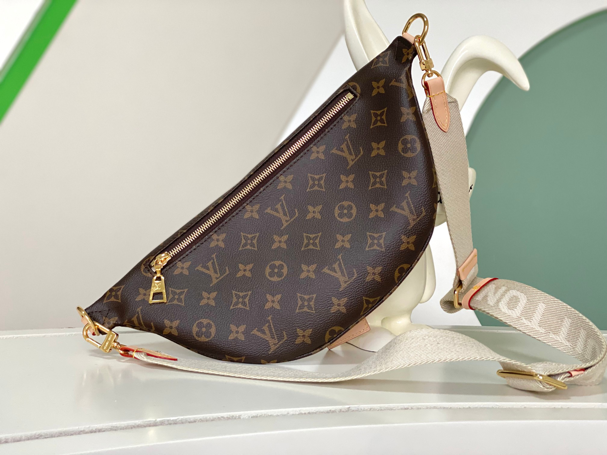 Louis Vuitton Monogram High Rise Bumbag