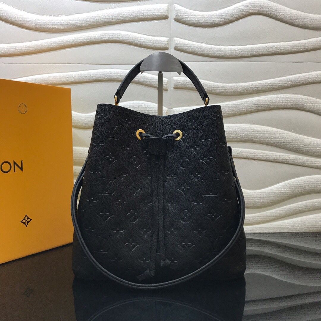Louis Vuitton LV NeoNoe MM Bucket Bag