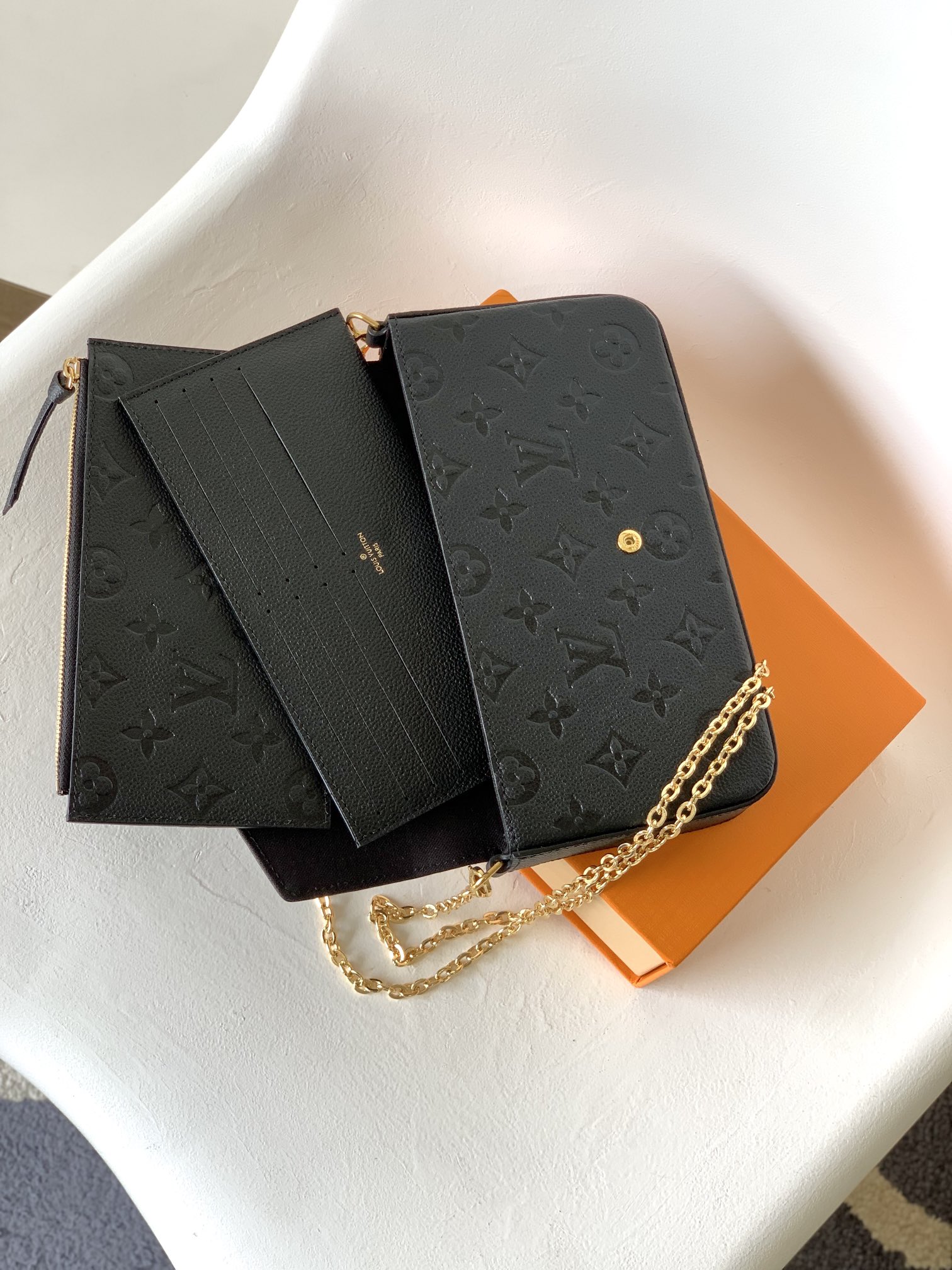 Louis Vuitton LV Pochette Felicie clutch bag