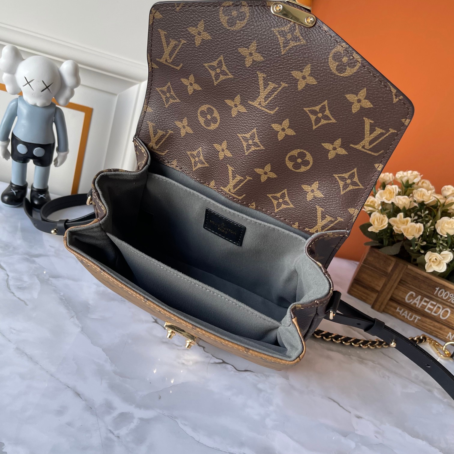 Louis Vuitton Pochette Métis Handbag - Old Flower Brown Bag