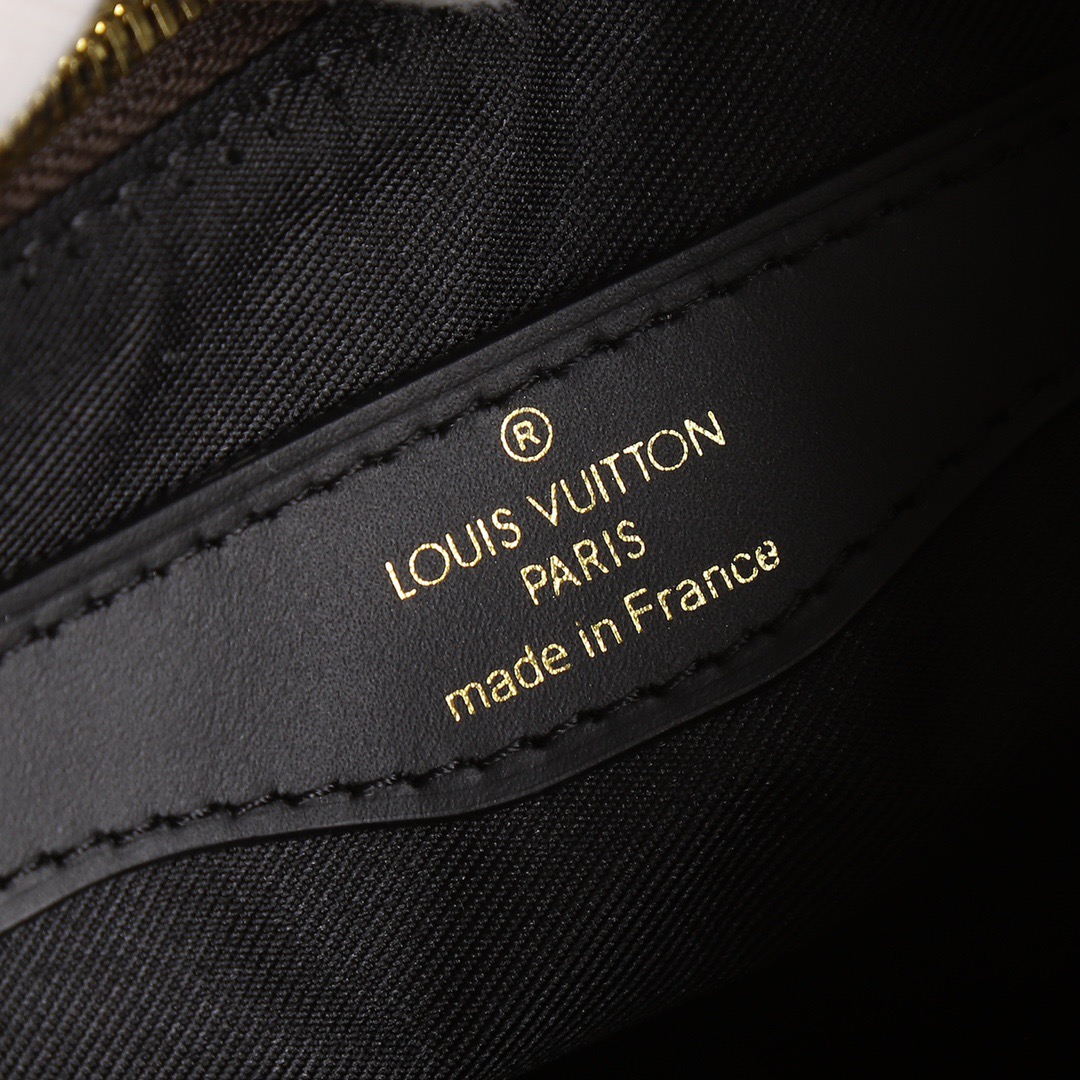 LOUIS VUITTON LV Monogram Boulogne NM Black - Bag