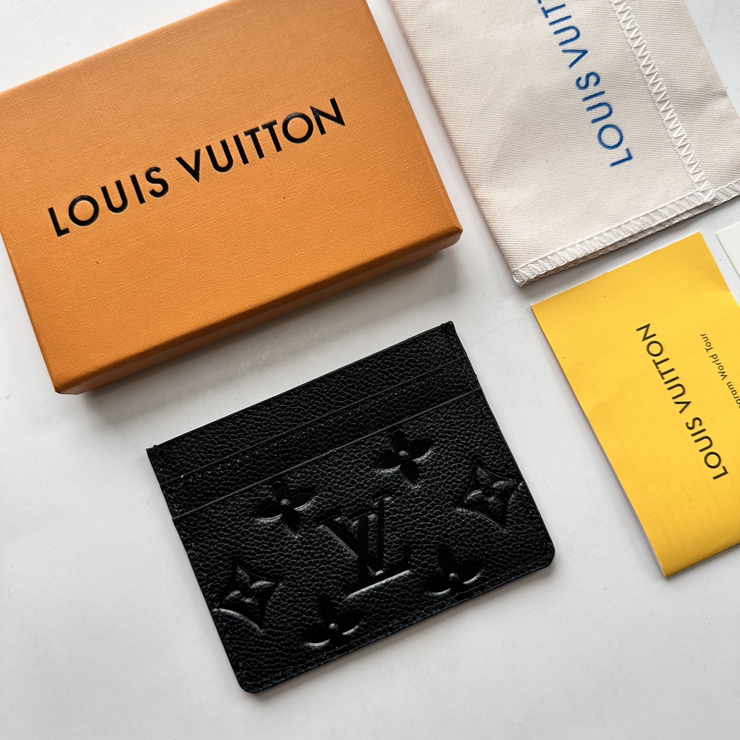 Louis Vuitton Card Holder Black Wallet ﻿