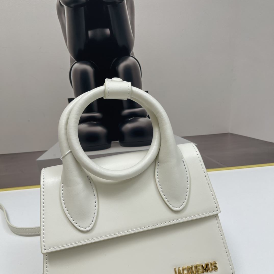 Jacquemus Le Chiquito Noeud Tote Bag