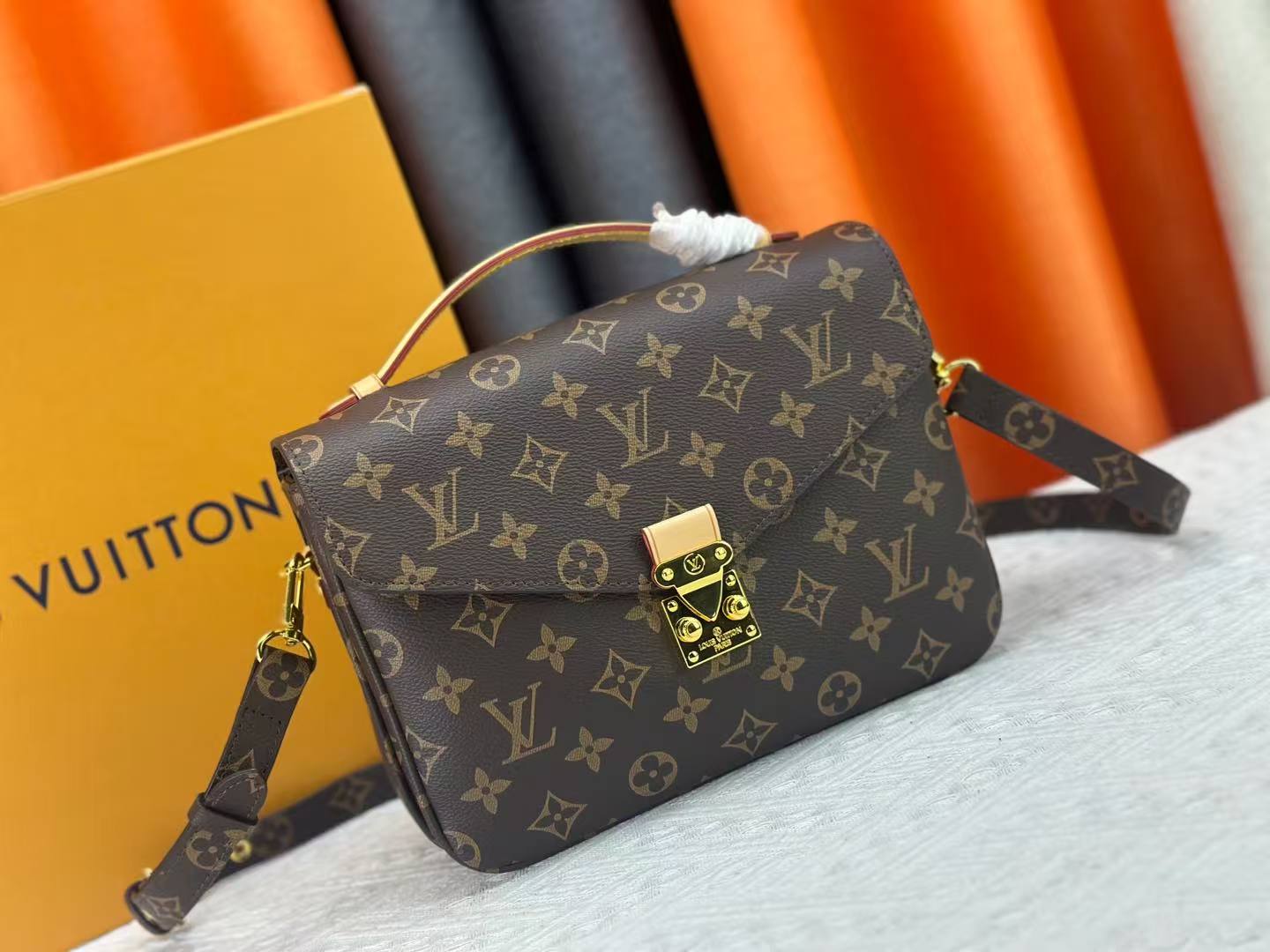 Louis Vuitton Metis Pochette Monogram Brown - Crossbody Bag
