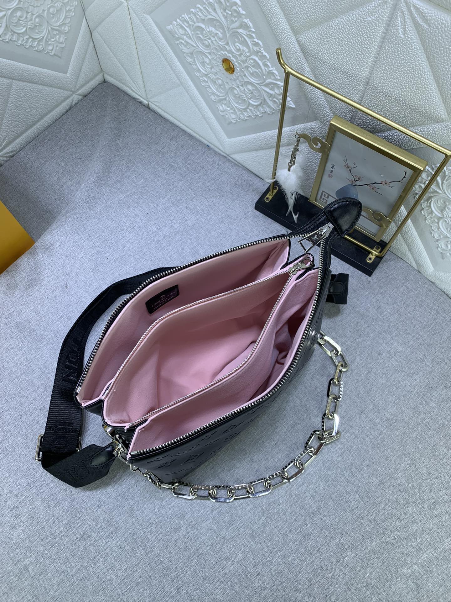 Louis Vuitton Coussin Black SmallHandbag