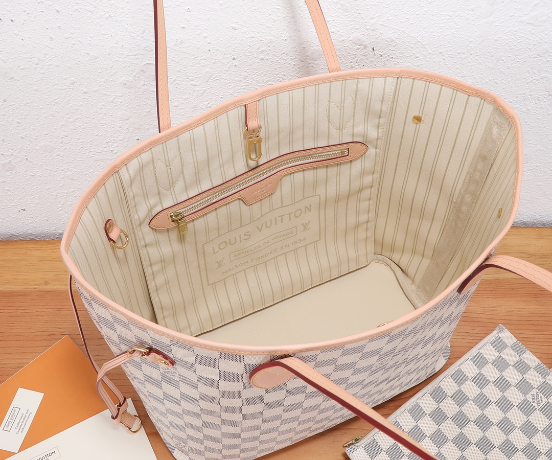 LOUIS VUITTON Damier Azur Neo Neverfull MM - Bag