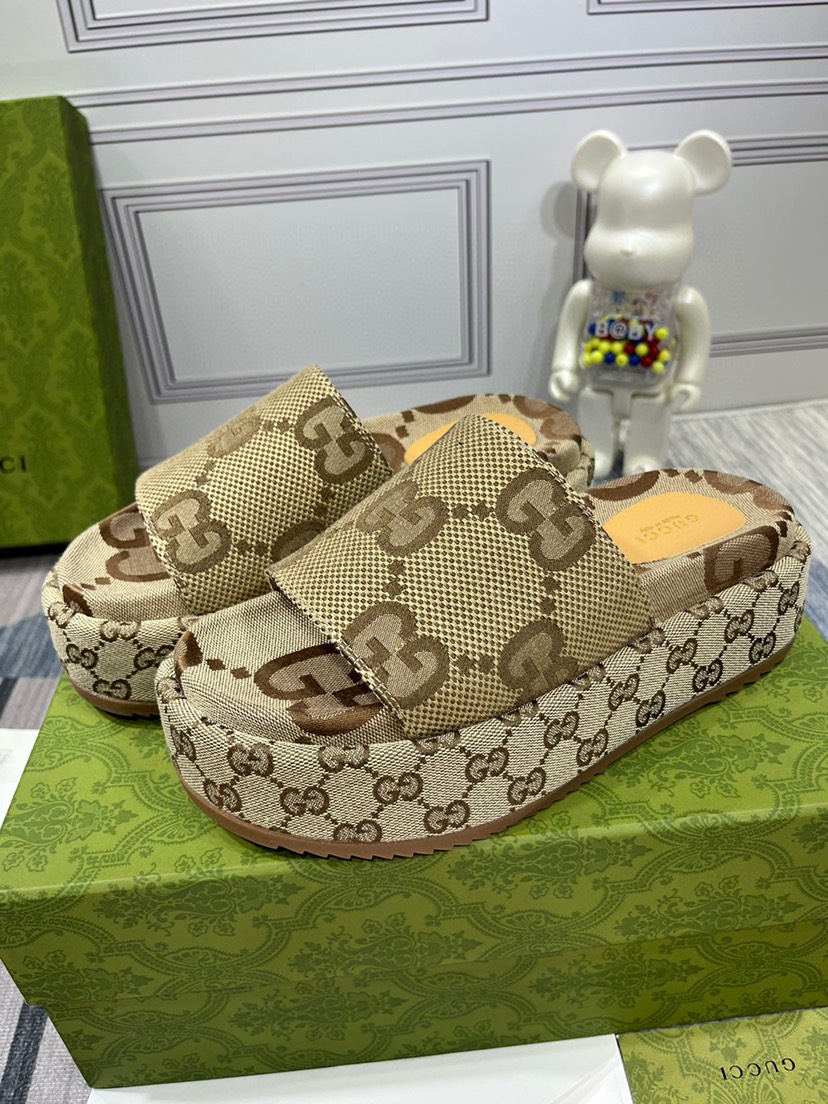 women shoes for influencer