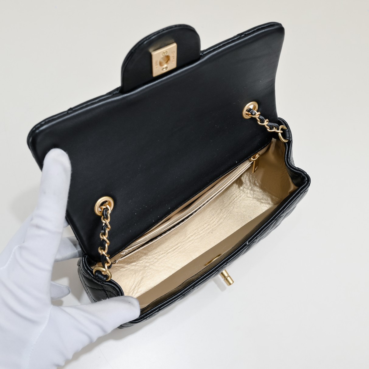 Chanel Classic Flag Bag Mini Rectangular - Bag