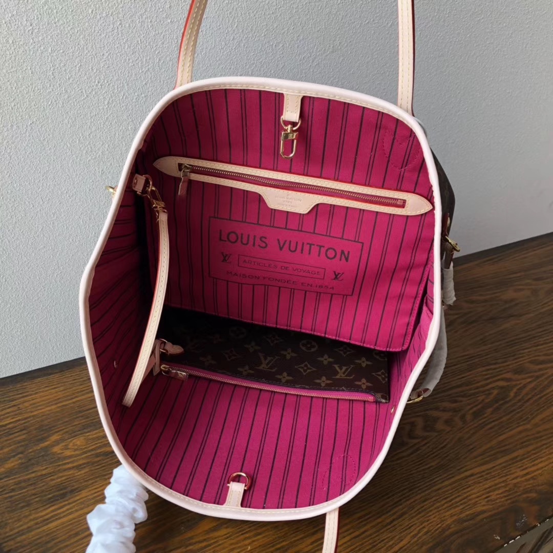 Louis Vuitton Neverfull GM Classic Bag