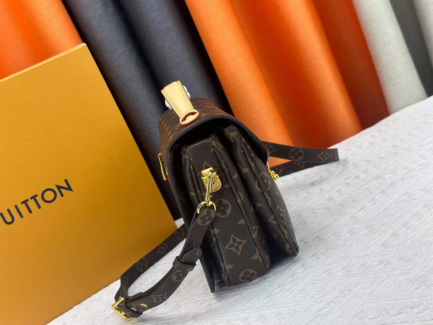 Louis Vuitton Metis Pochette Monogram Brown - Crossbody Bag