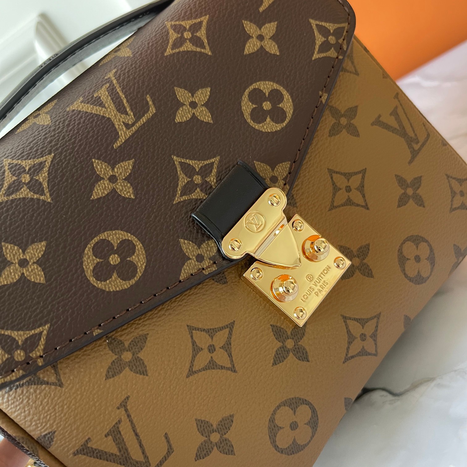 Louis Vuitton Pochette Métis Handbag - Old Flower Brown Bag