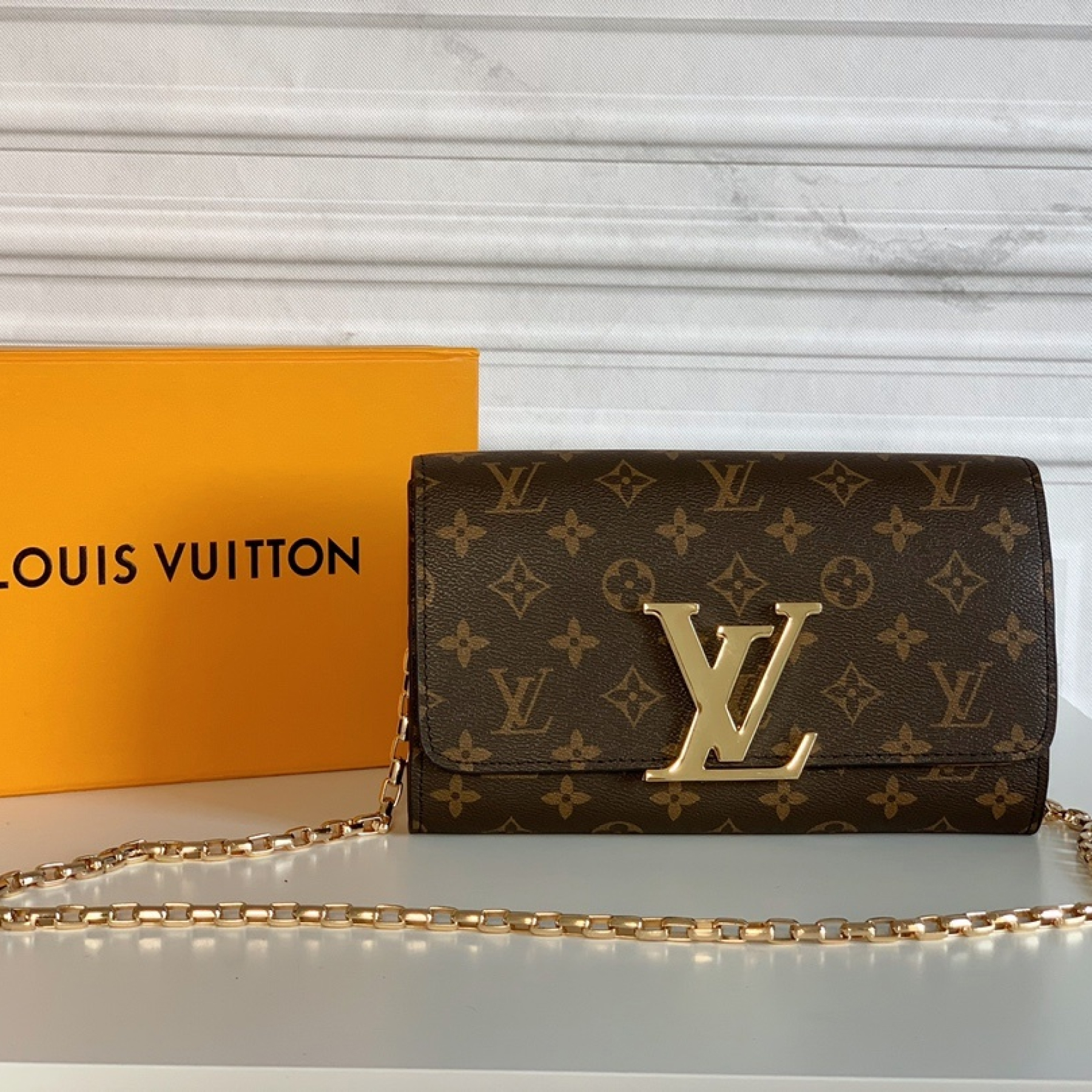 Louis Vuitton Night out Clutch Brown Bag