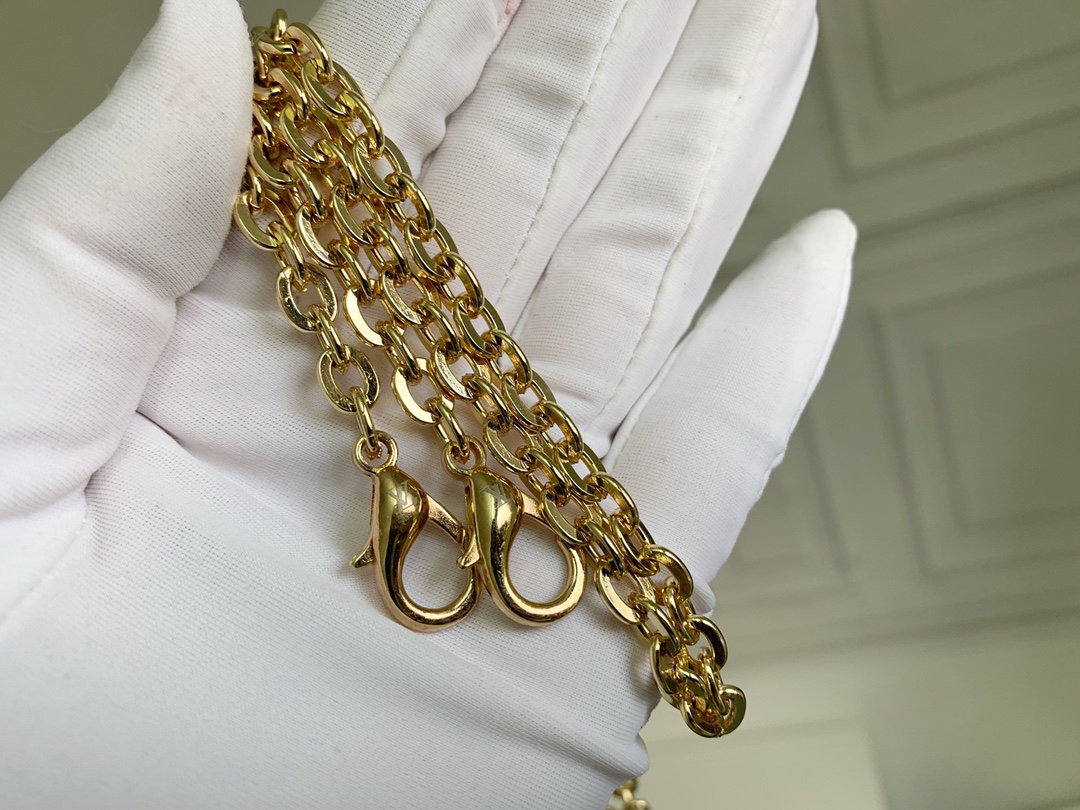 Louis Vuitton LV Felicie Pochette Monogram Vernis- Bag