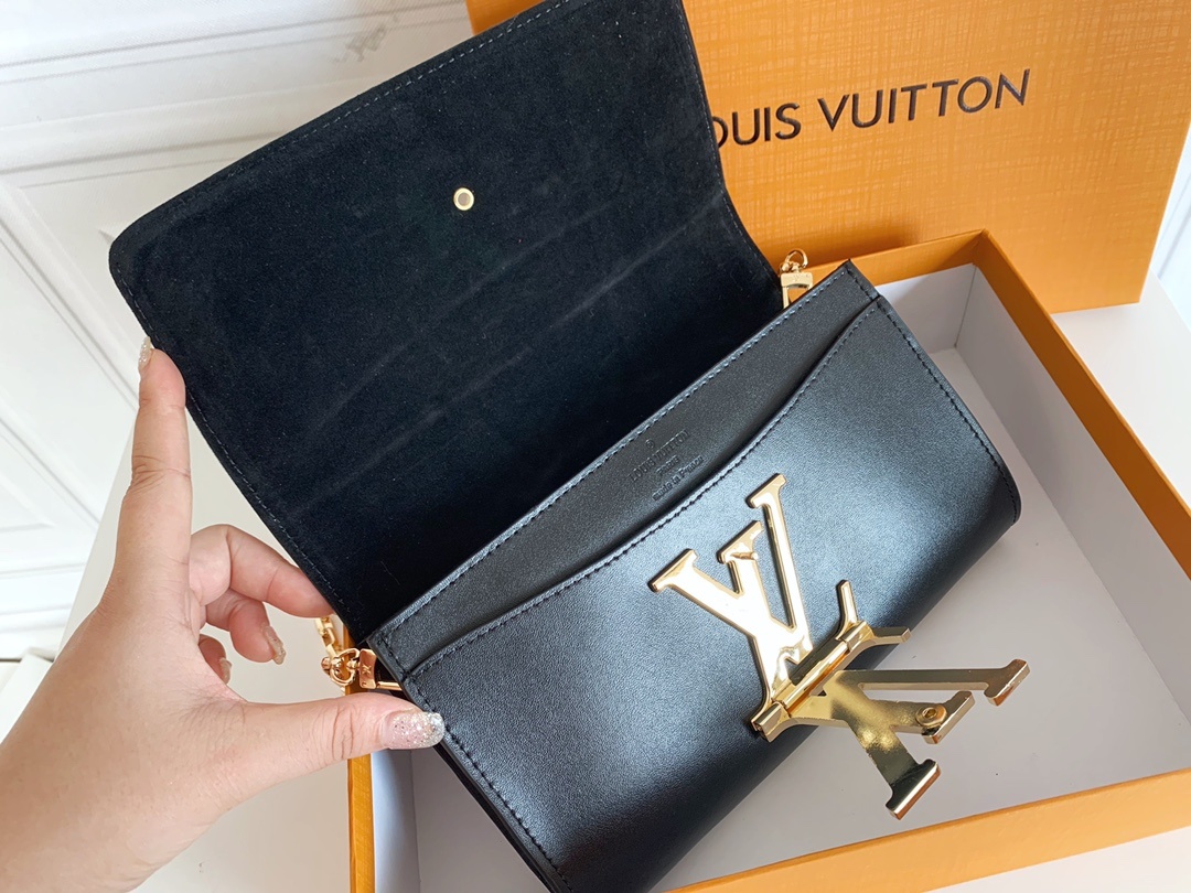 Louis Vuitton Night out Clutch Black Bag