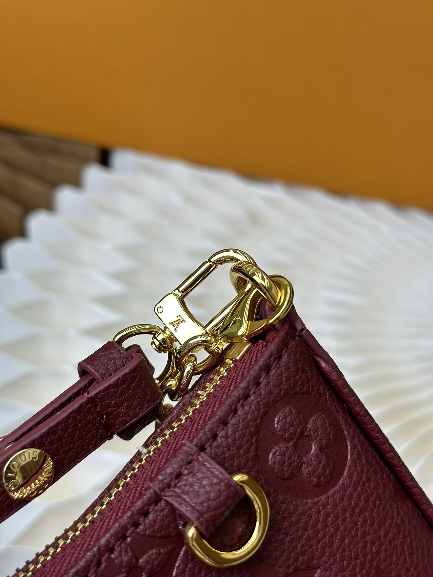 Louis Vuitton Easy Pouch On Strap Handbag - Red