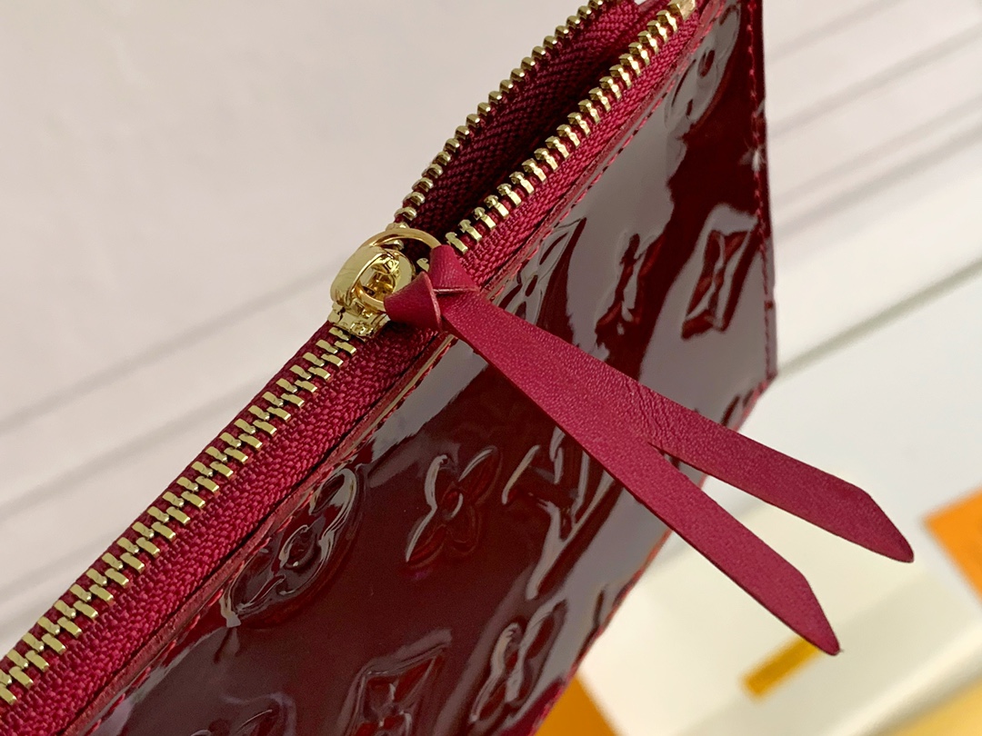 Louis Vuitton LV Felicie Pochette Monogram Vernis- Bag