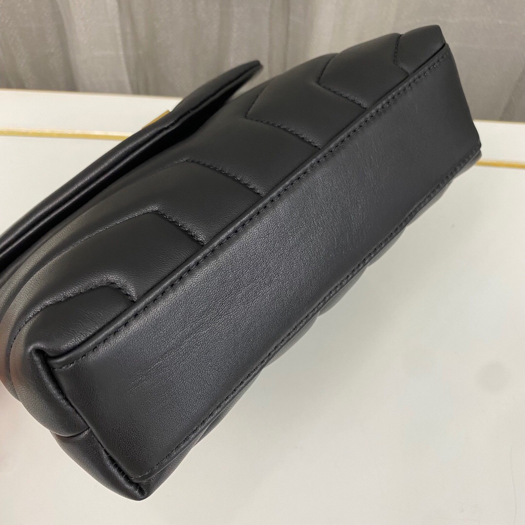 SAINT LAURENT Loulou Toy quilted leather shoulder bag black - Bag