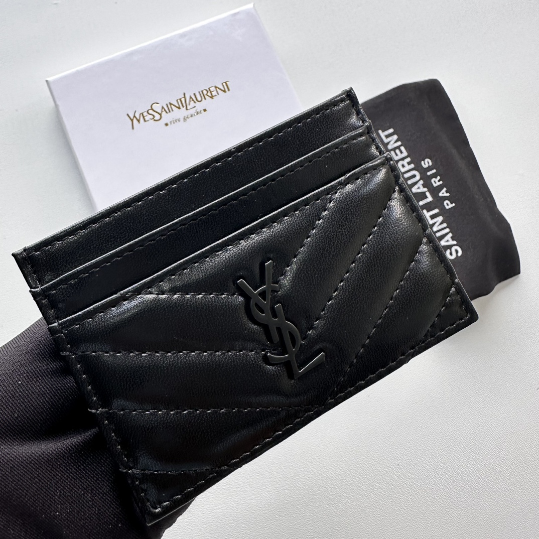 Saint Laurent CASSANDRE MATELASSÉ card case in lambskin -Black Wallet