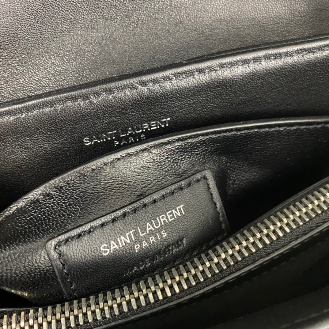 SAINT LAURENT Loulou Small Quilted Leather Shoulder Bag Black - Bag