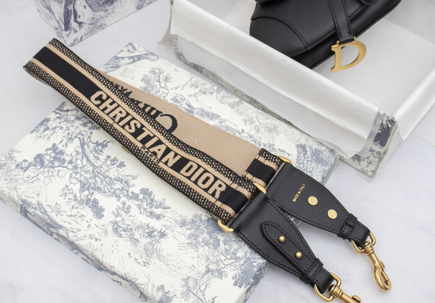 Dior Womens Bags Shoulder Bags SADDLE BAG Black Grained Calfskin - Bag