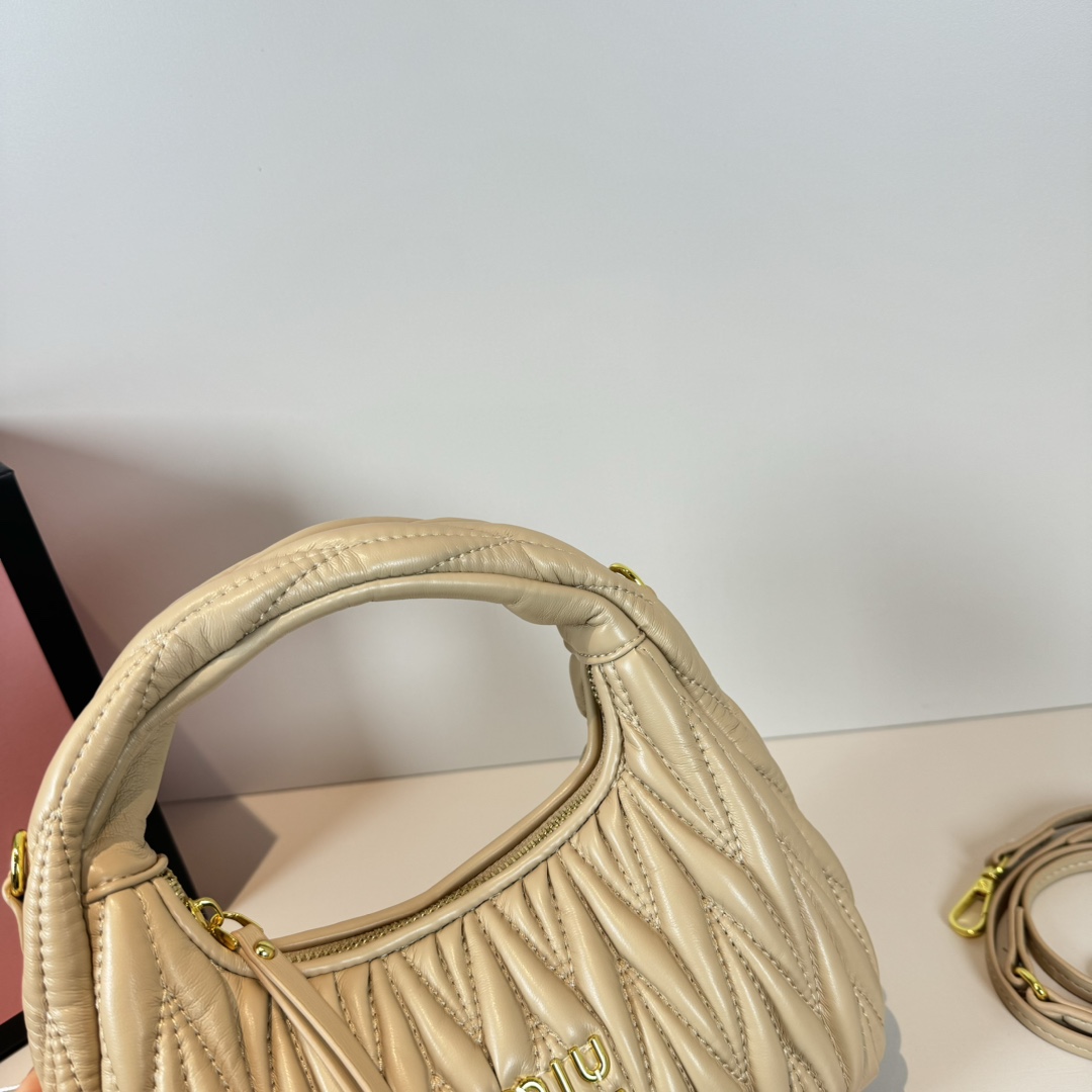 Miu Miu Wander matelassé nappa leather hobo bag handbag - Bag