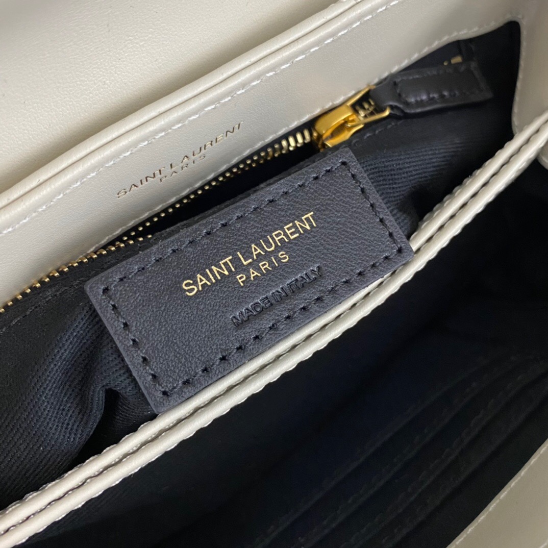 SAINT LAURENT Loulou Toy quilted leather shoulder bag cream - Bag