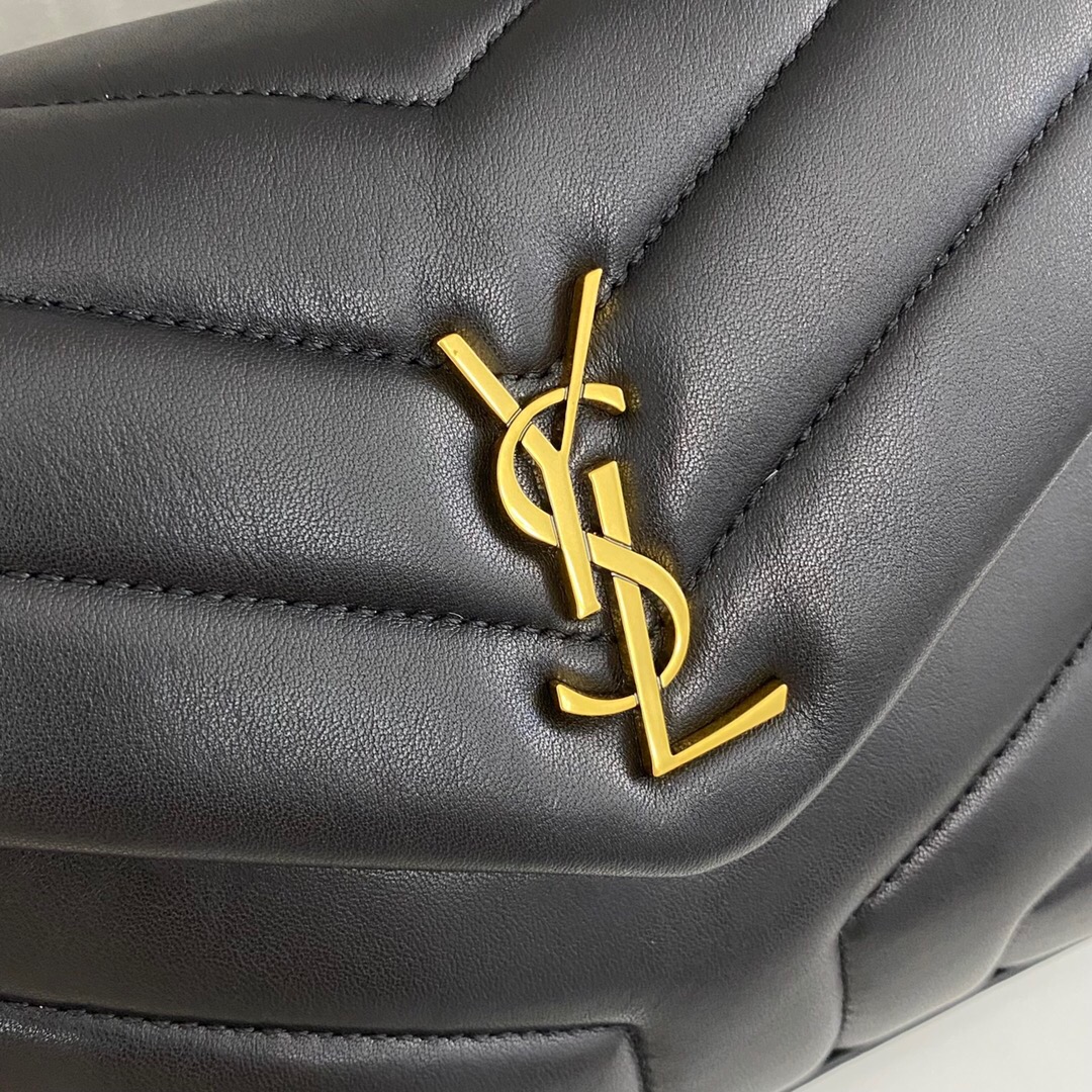 SAINT LAURENT Loulou Toy quilted leather shoulder bag black - Bag