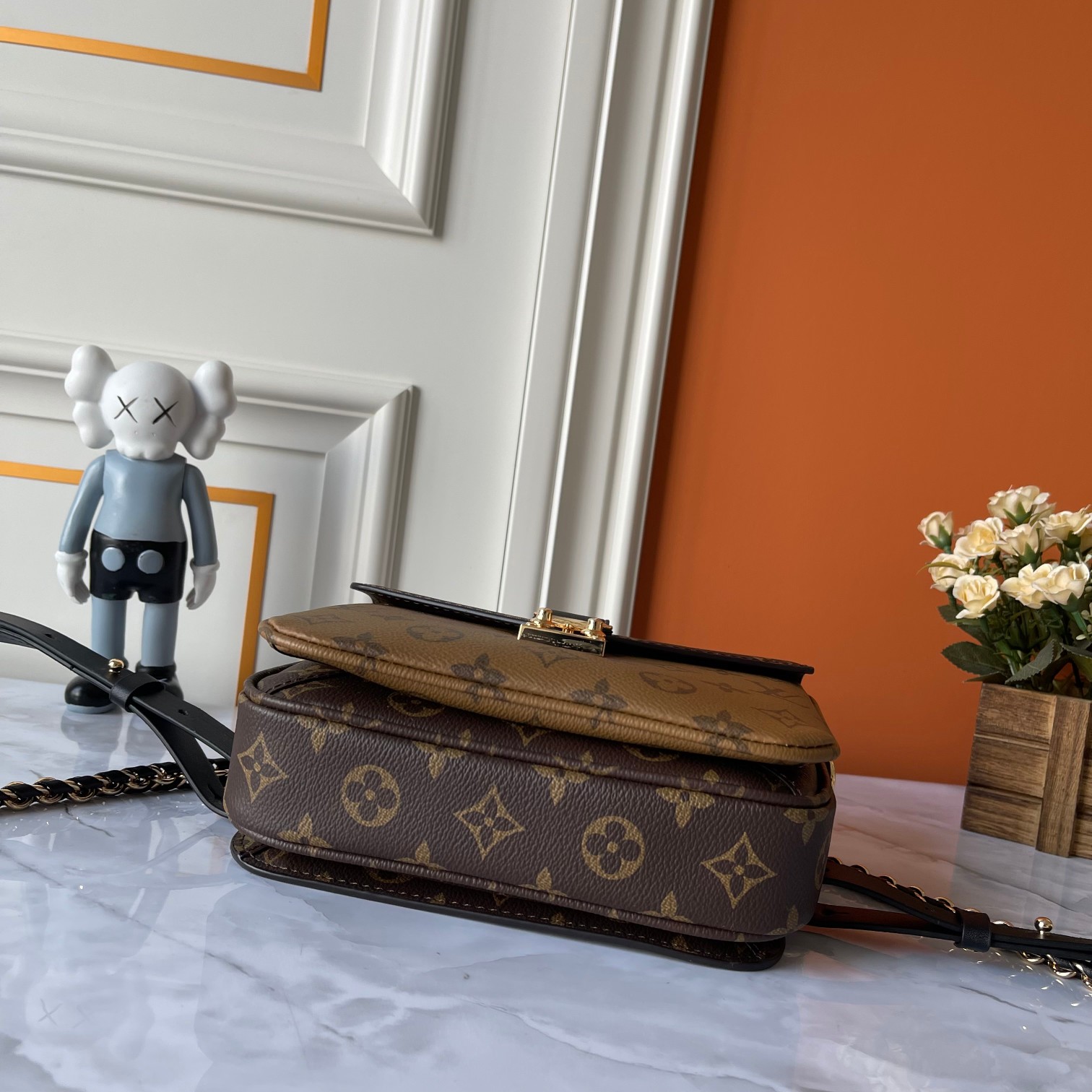 Louis Vuitton Pochette Métis Handbag - Old Flower Brown Bag