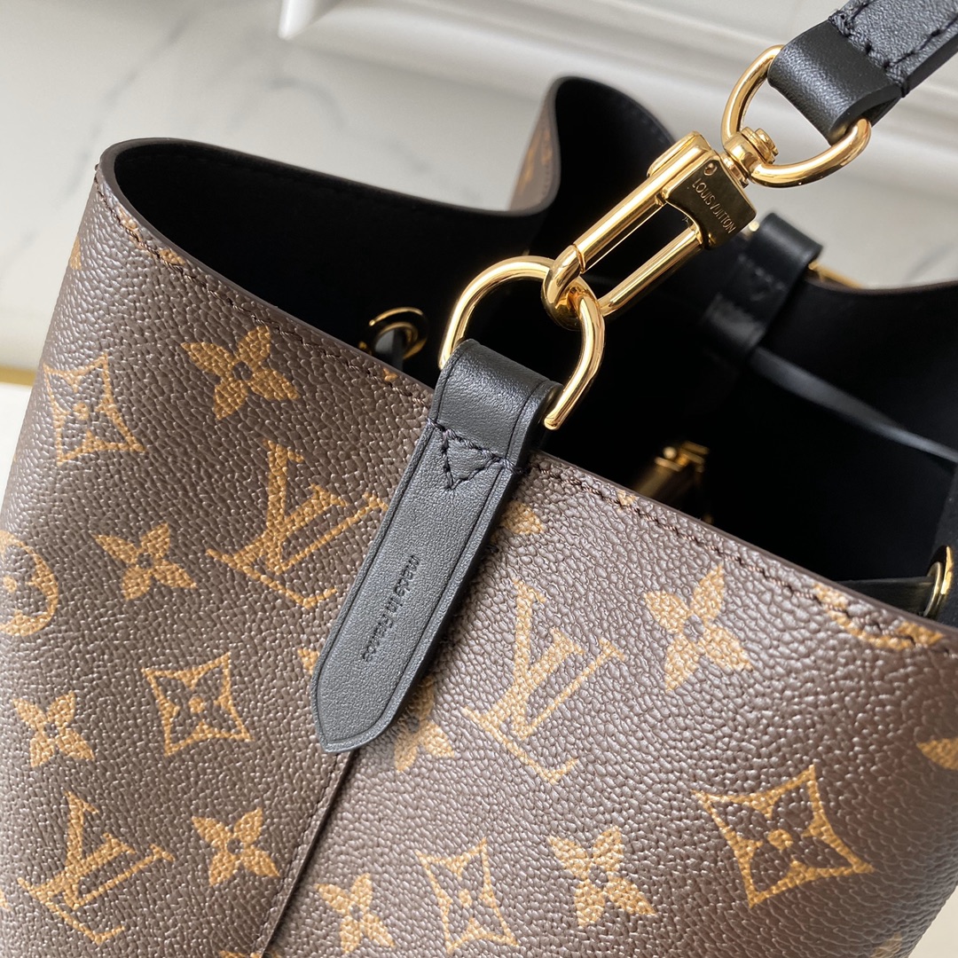Louis Vuitton LV NeoNoe MM Bucket Bag