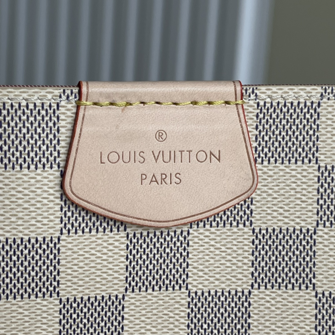 Louis Vuitton Graceful MM Damier Azur Canvas Shoulder Bag
