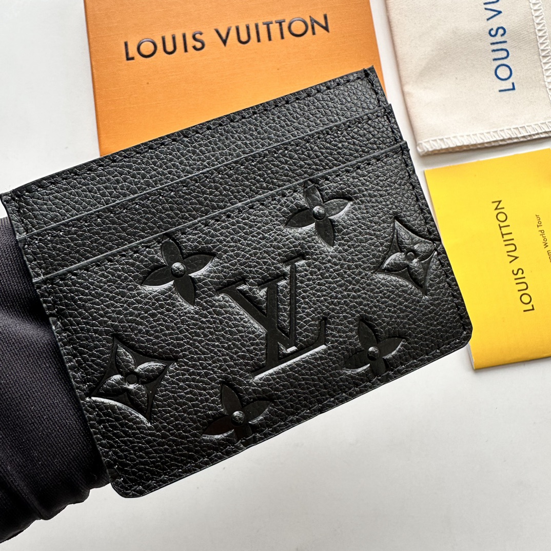 Louis Vuitton Card Holder Black Wallet ﻿