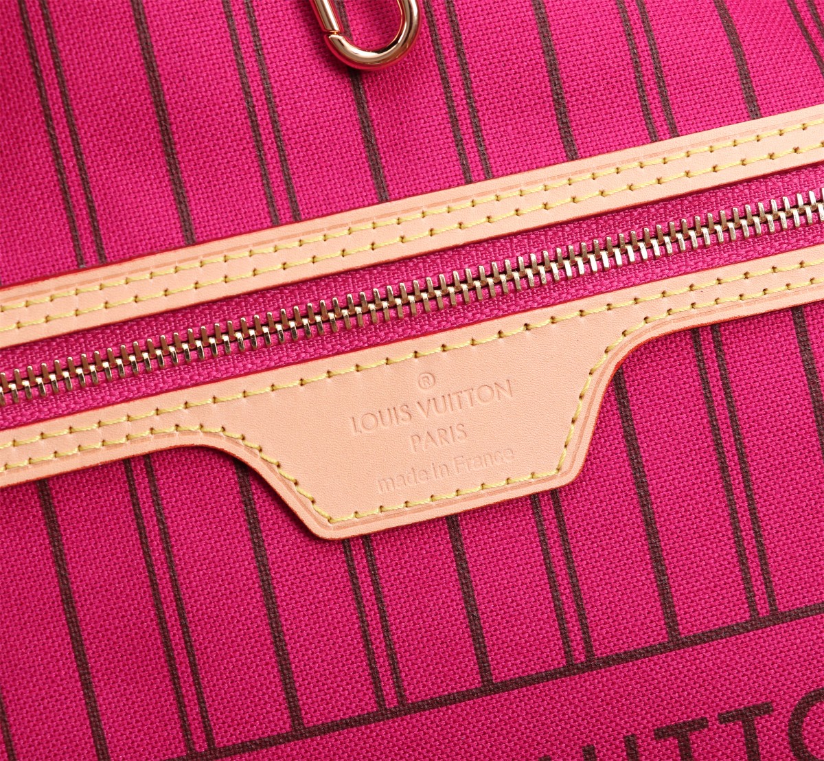 Louis Vuitton Neverfull MM Classic Bag