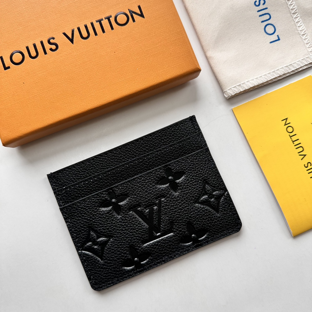 Louis Vuitton Card Holder Black Wallet ﻿
