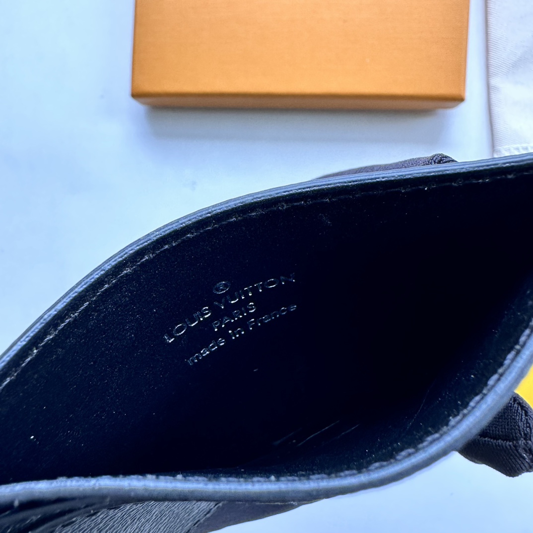 Louis Vuitton Double Card Holder Black Monogram Wallet ﻿