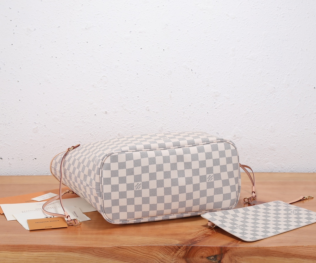 LOUIS VUITTON Damier Azur Neo Neverfull MM - Bag