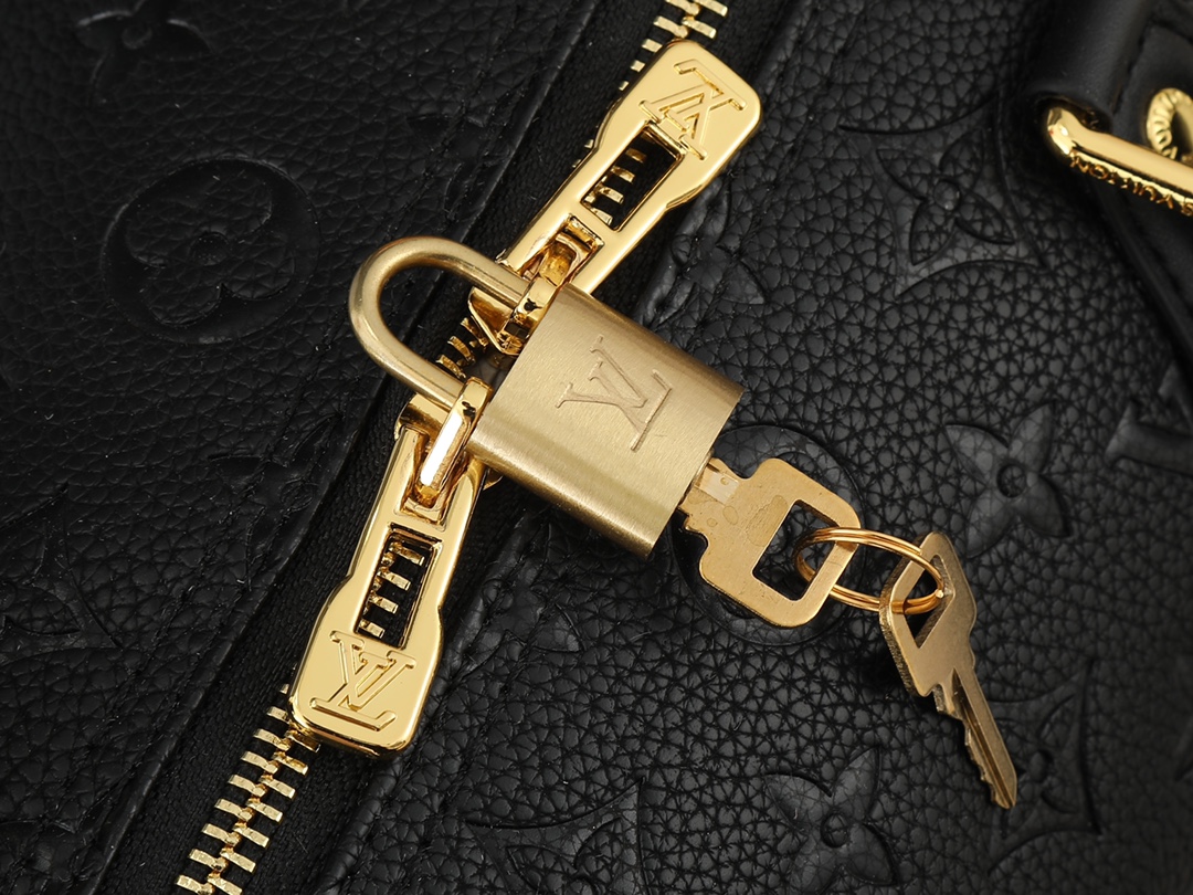 Louis Vuitton Speedy Soft 30 Bag-Black - Bag