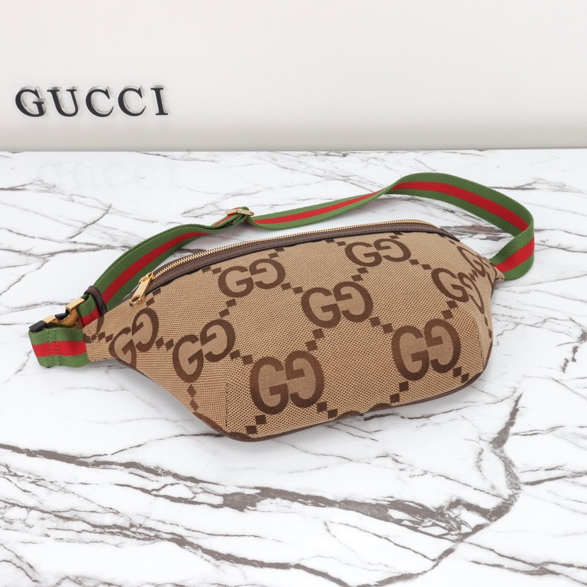 Gucci Jumbo GG Belt Bag
