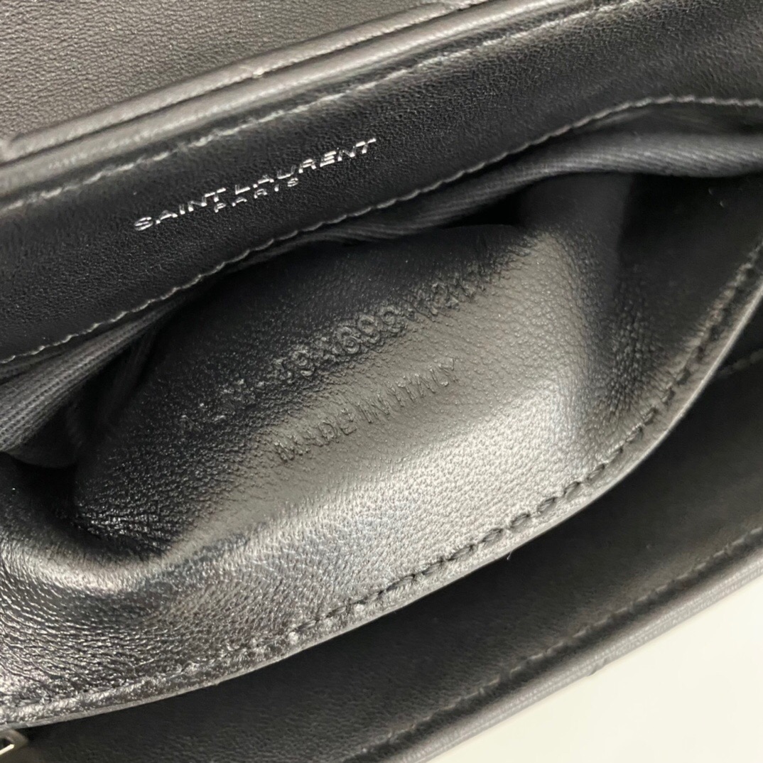 SAINT LAURENT Loulou Small Quilted Leather Shoulder Bag Black - Bag