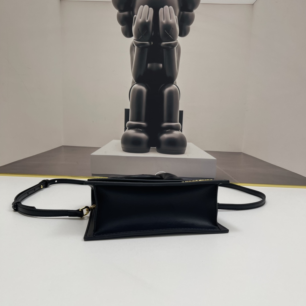 Jacquemus Le Chiquito Noeud Tote Bag