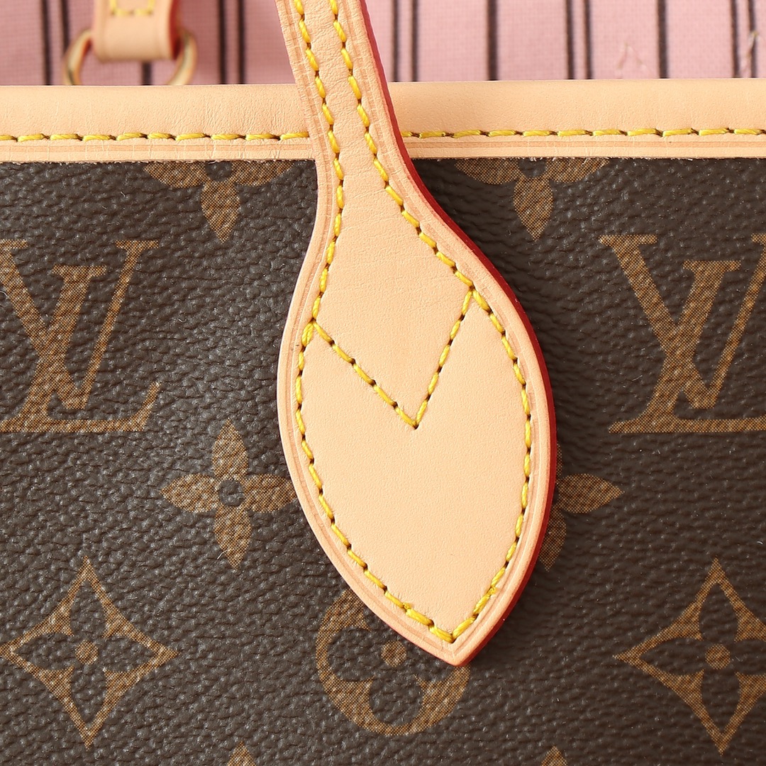 Louis Vuitton Neverfull MM Classic Bag
