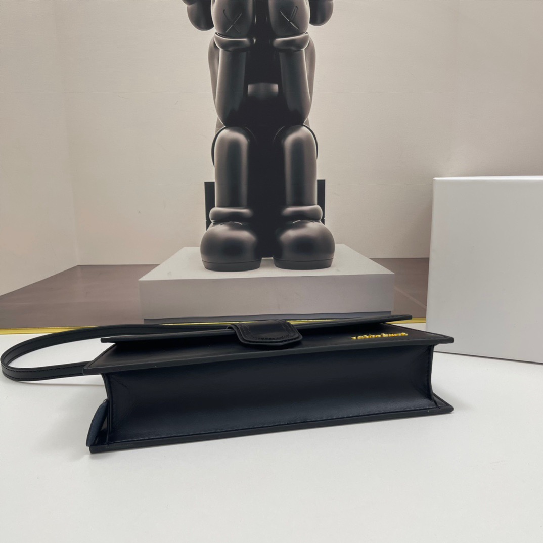 Jacquemus Le Bambino Long Bag - Black - Bag