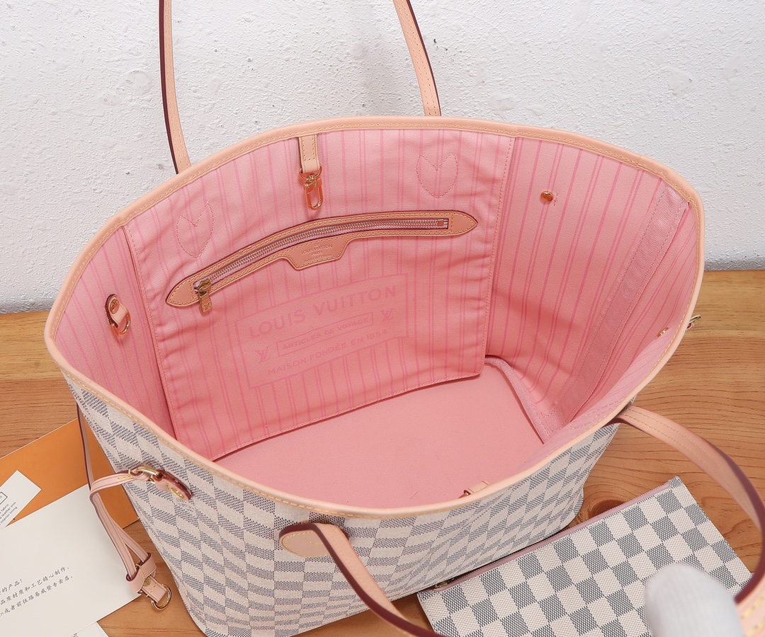 LOUIS VUITTON Damier Azur Neo Neverfull MM - Bag