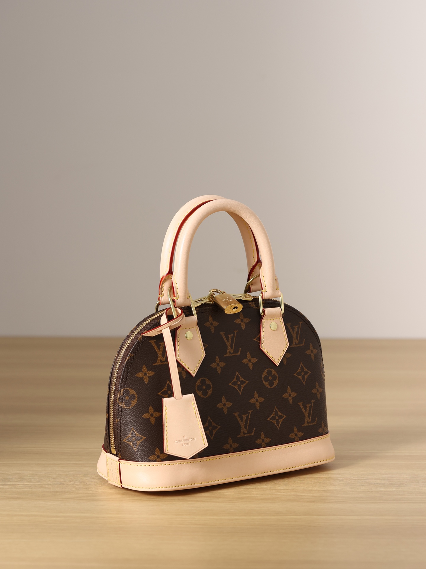 Louis Vuitton Alma BB 2way bag Monogram Canvas - Bag