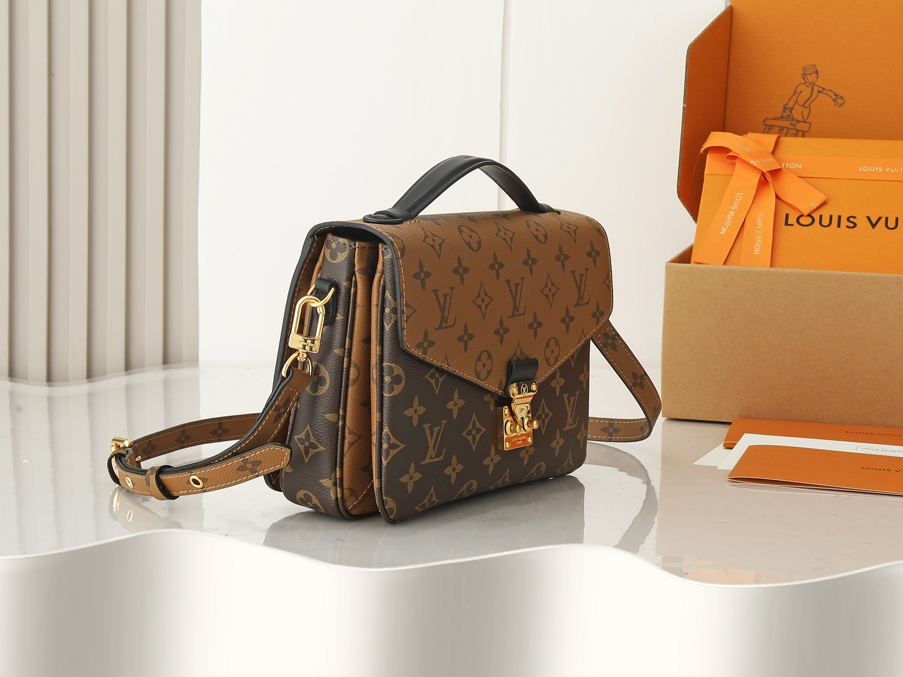 Louis Vuitton Pochette Métis Handbag