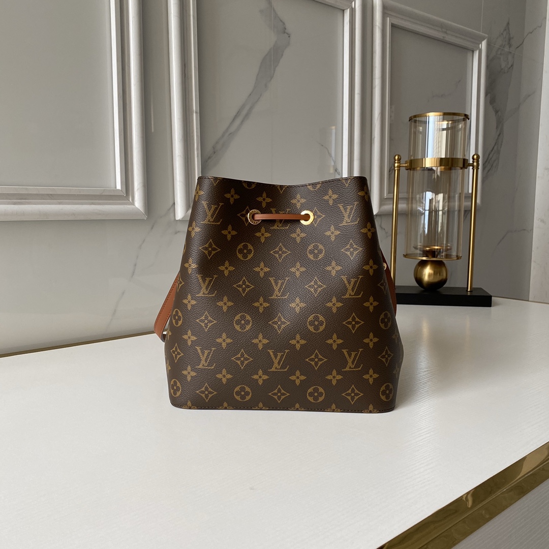 Louis Vuitton LV NeoNoe MM Bucket Bag
