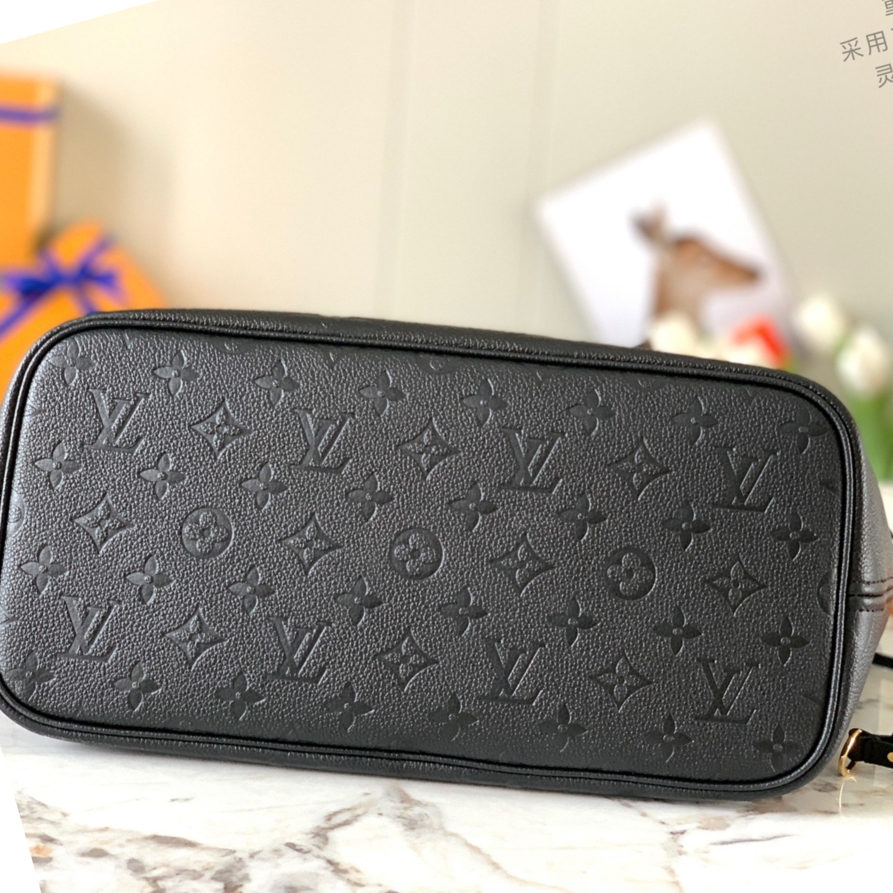 Louis Vuitton Neverfull Black Embossed Medium Handbag