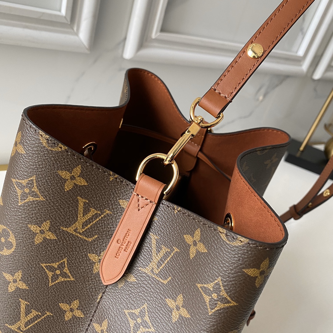 Louis Vuitton LV NeoNoe MM Bucket Bag