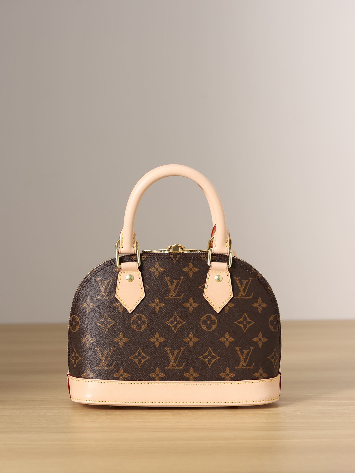 Louis Vuitton Alma BB 2way bag Monogram Canvas - Bag